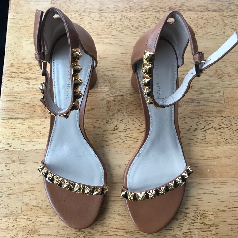 Like new Stuart Weitzman Strappy Heels